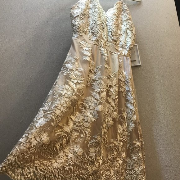 Evening dress - Picture 5 of 5